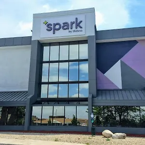 Spark By Hilton East I 70 ** Denver